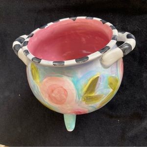 Hand Painted Ceramic Tripod Pink Roses Caldron wishing Bowl 7”x5”